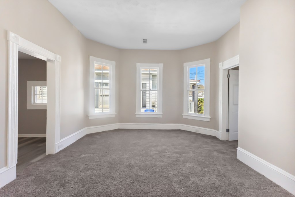 2905 12th Avenue - B