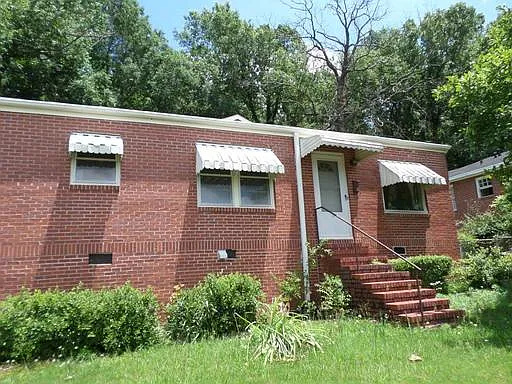 5 Esquiline Dr